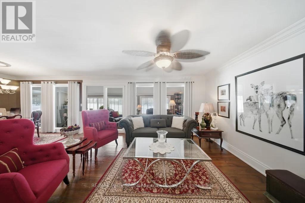 49 Maple Street, Seguin, Ontario  P0C 1J0 - Photo 7 - X12859382