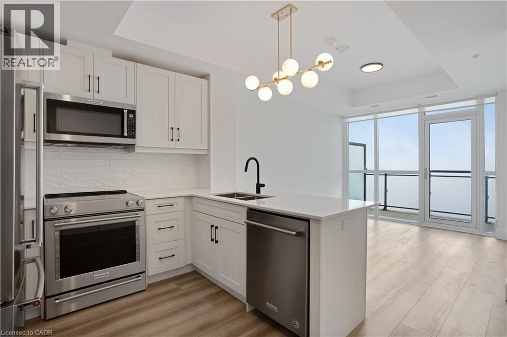 60 CHARLES Street W Unit# 1904, Kitchener, Ontario