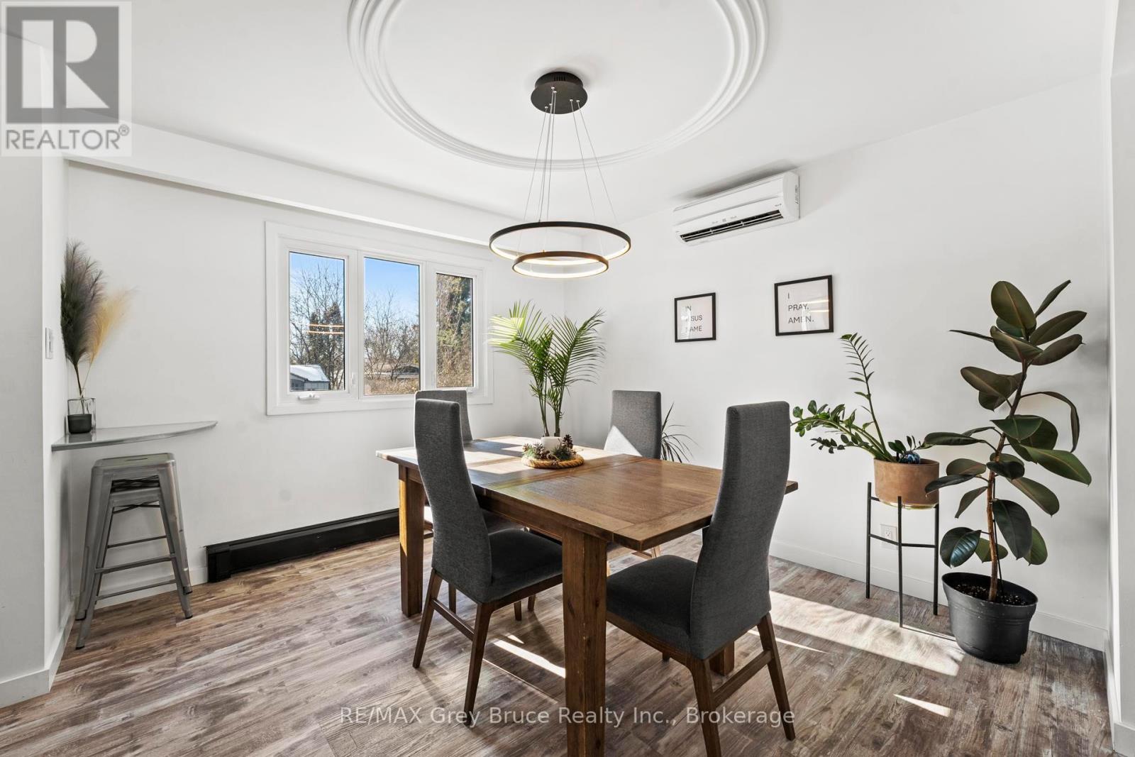 74 Inwood Crescent, Kitchener, Ontario  N2M 2M1 - Photo 16 - X12860246