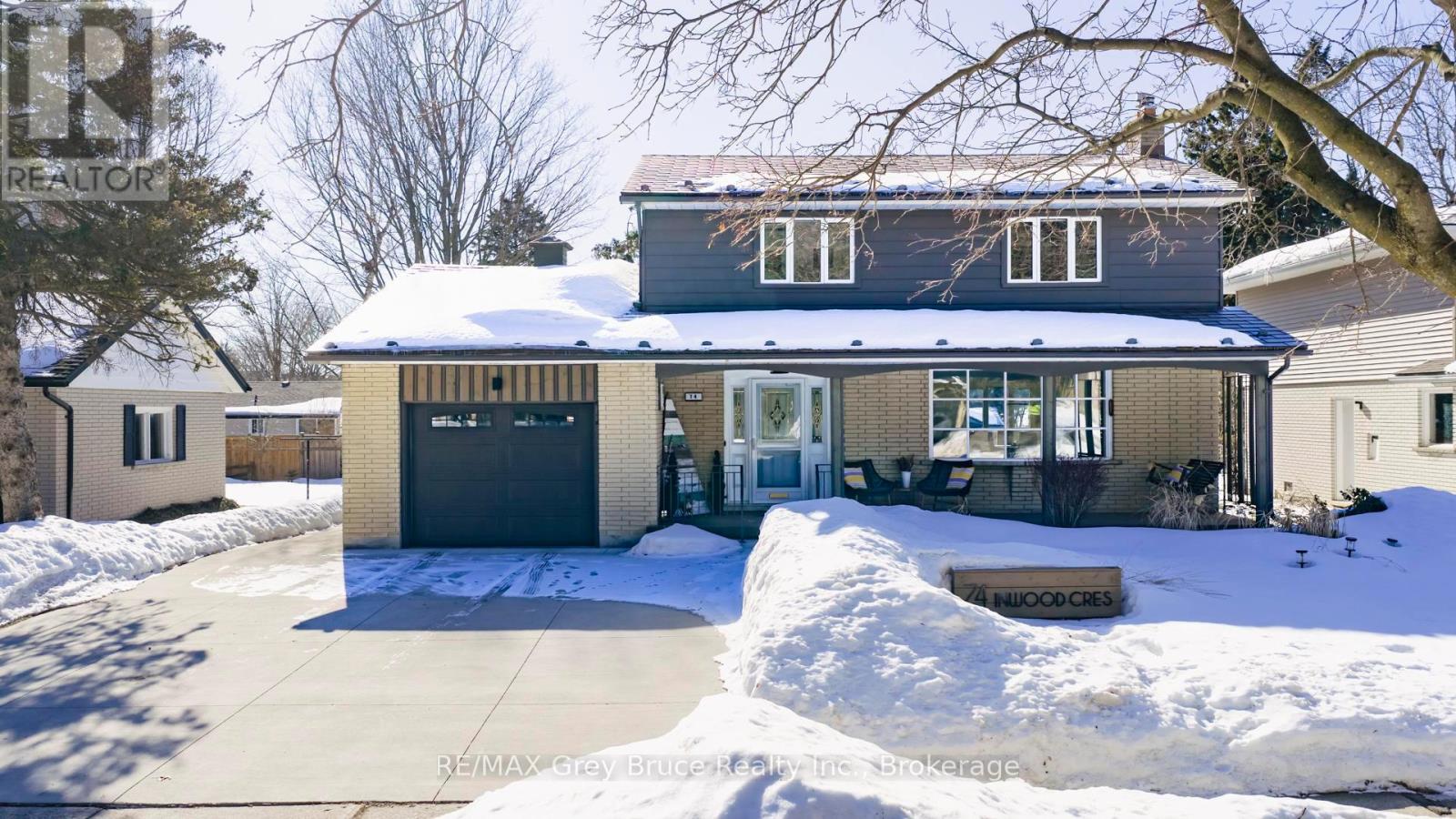 74 Inwood Crescent, Kitchener, Ontario  N2M 2M1 - Photo 3 - X12860246