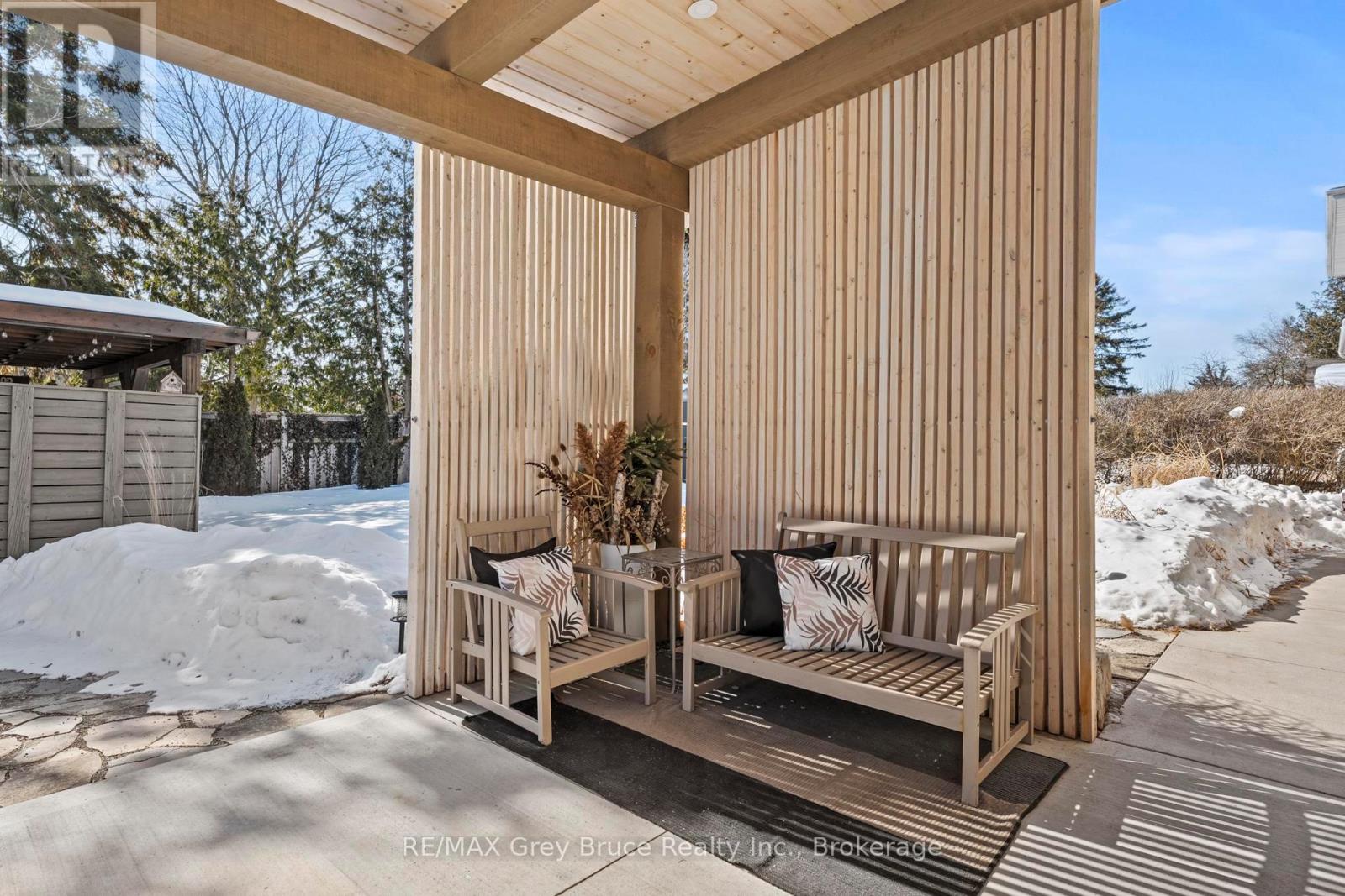 74 Inwood Crescent, Kitchener, Ontario  N2M 2M1 - Photo 42 - X12860246