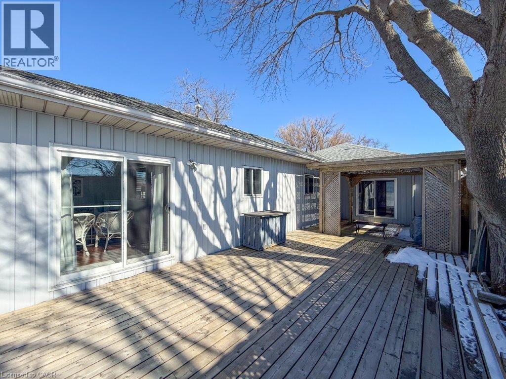 2 Sunset Drive, Peacock Point, Ontario  N0A 1L0 - Photo 40 - 40810305