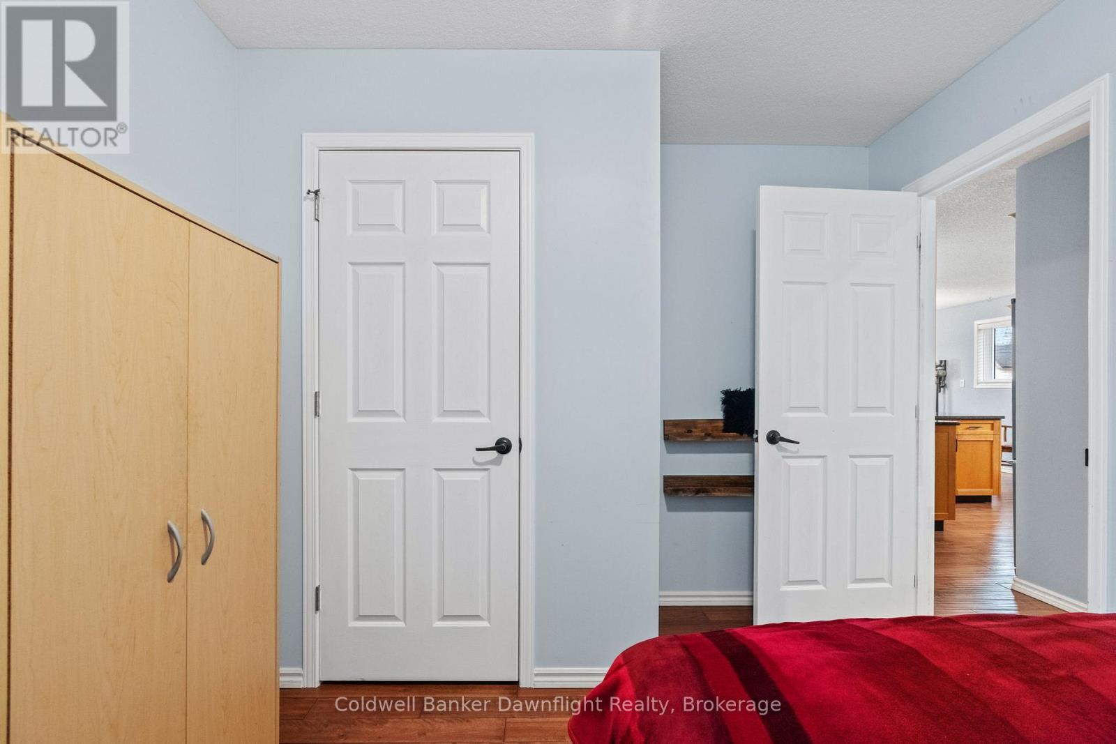 117 Mill Street, North Middlesex, Ontario  N0M 2K0 - Photo 15 - X12861366