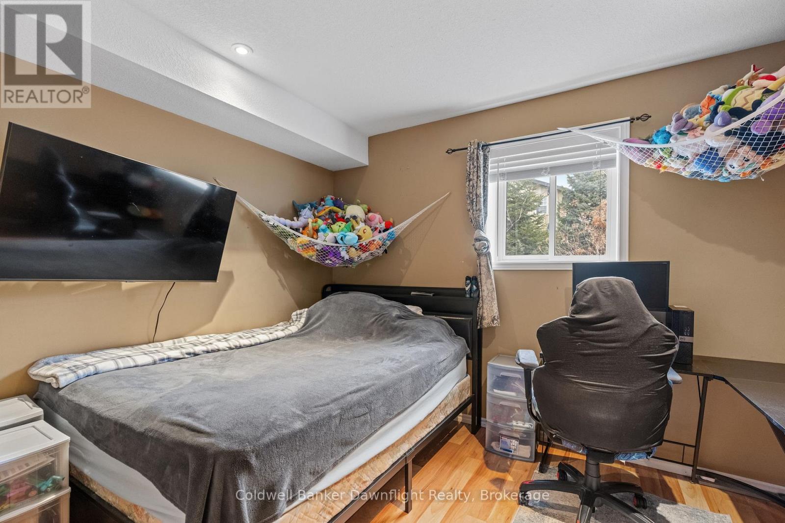 117 Mill Street, North Middlesex, Ontario  N0M 2K0 - Photo 25 - X12861366