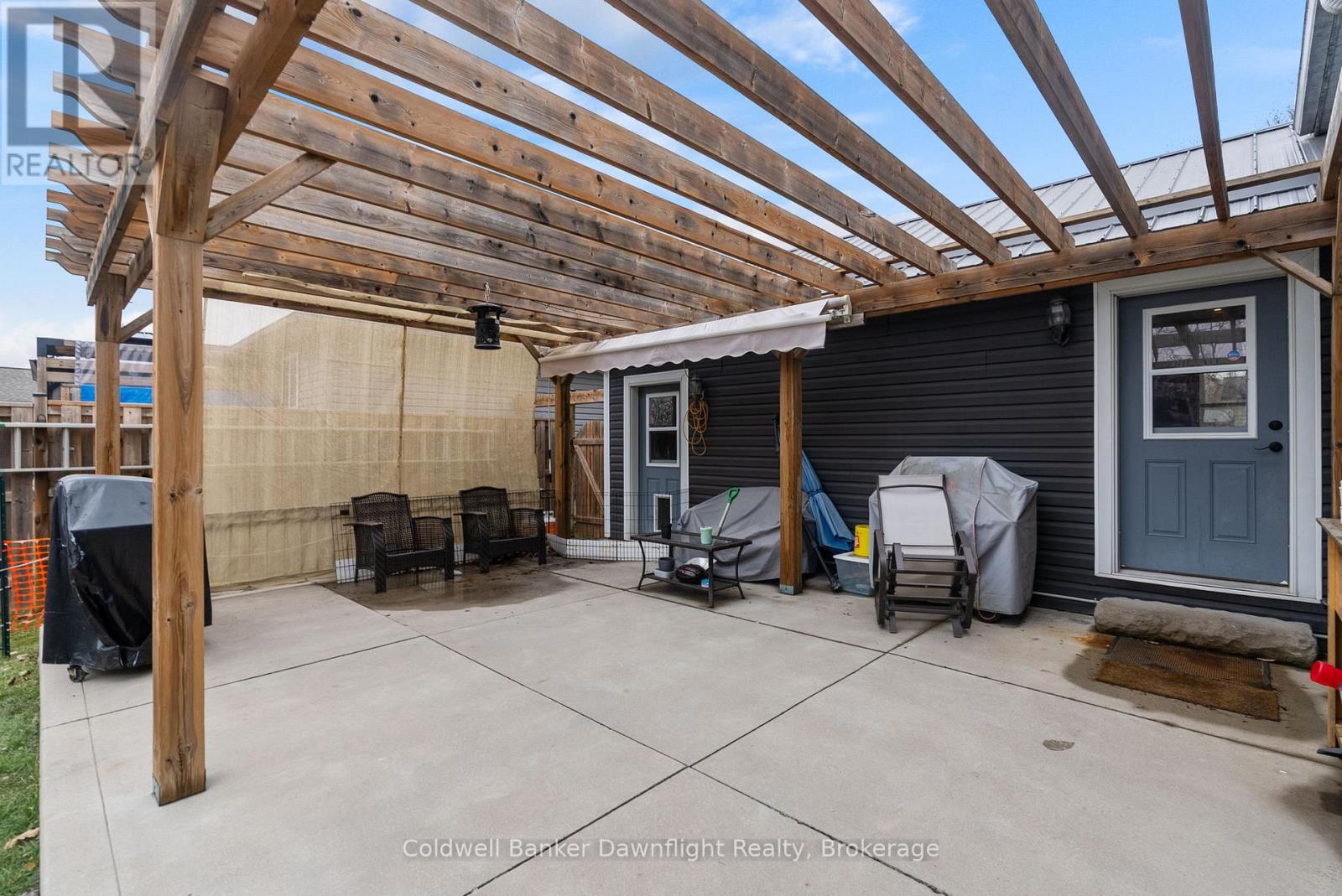 117 Mill Street, North Middlesex, Ontario  N0M 2K0 - Photo 37 - X12861366