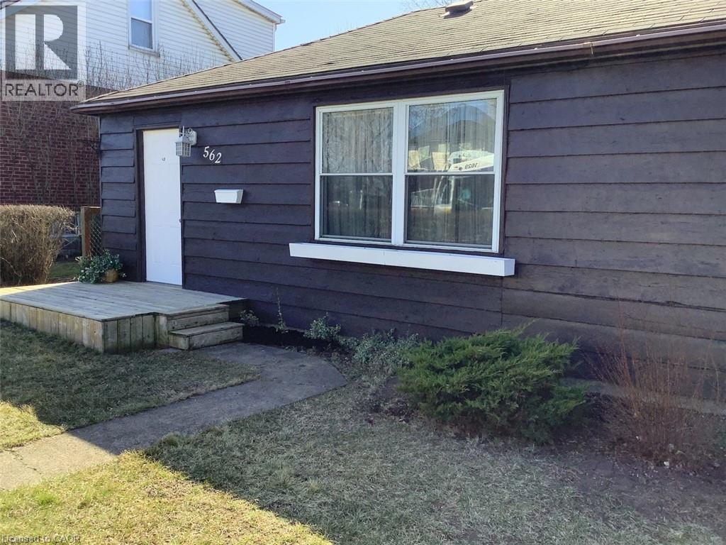562 Beach Boulevard, Hamilton, Ontario  L8H 6X6 - Photo 2 - 40809162