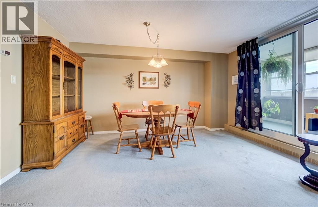 225 Harvard Place Unit# 911, Waterloo, Ontario  N2J 4H4 - Photo 7 - 40806679