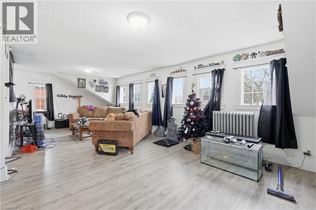 89 Main Street E, Grimsby, Ontario  L3M 1N6 - Photo 14 - 40809667