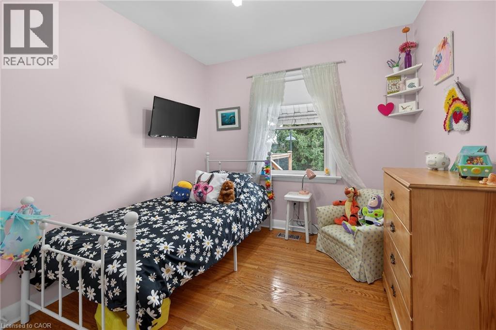 248 Seneca Avenue, Hamilton, Ontario  L9B 1M4 - Photo 22 - 40810762