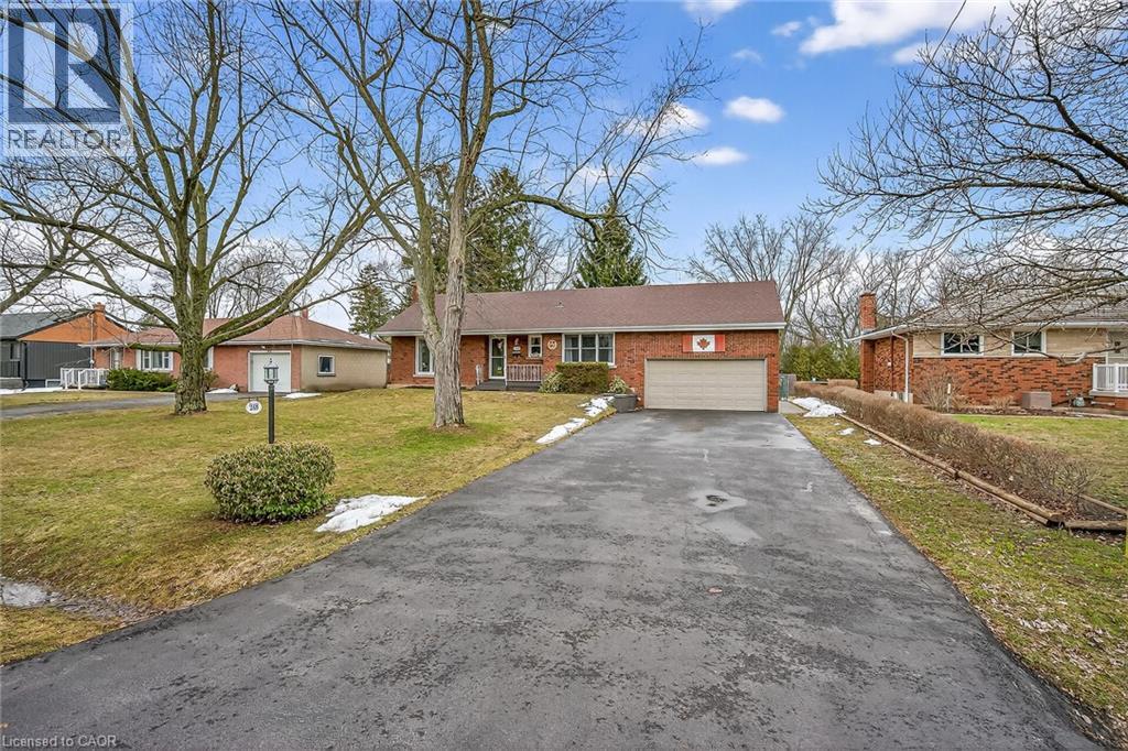 248 Seneca Avenue, Hamilton, Ontario  L9B 1M4 - Photo 3 - 40810762