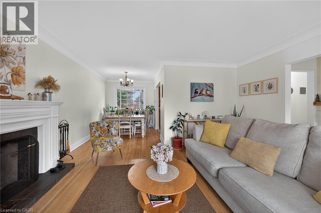 248 Seneca Avenue, Hamilton, Ontario  L9B 1M4 - Photo 9 - 40810762