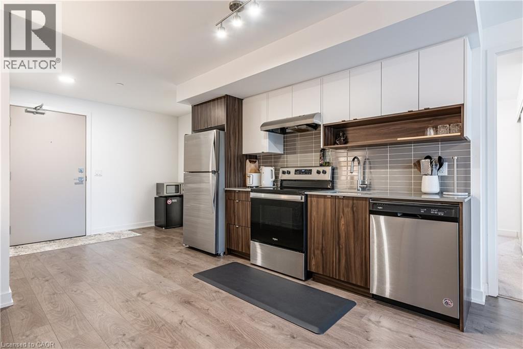 1117 Cooke Boulevard Unit# A112, Burlington, Ontario  L7T 0C6 - Photo 13 - 40810821