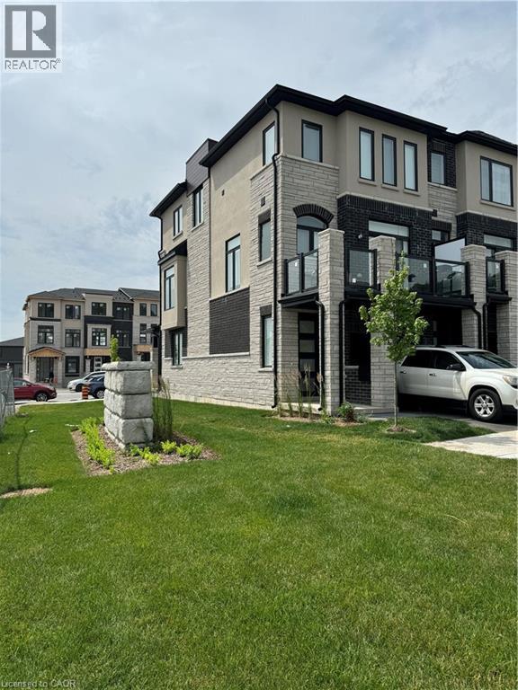 290 EQUESTRIAN Way Unit# 1, Cambridge, Ontario