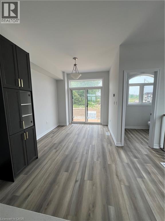 290 Equestrian Way Unit# 1, Cambridge, Ontario  N3E 0E7 - Photo 7 - 40810823