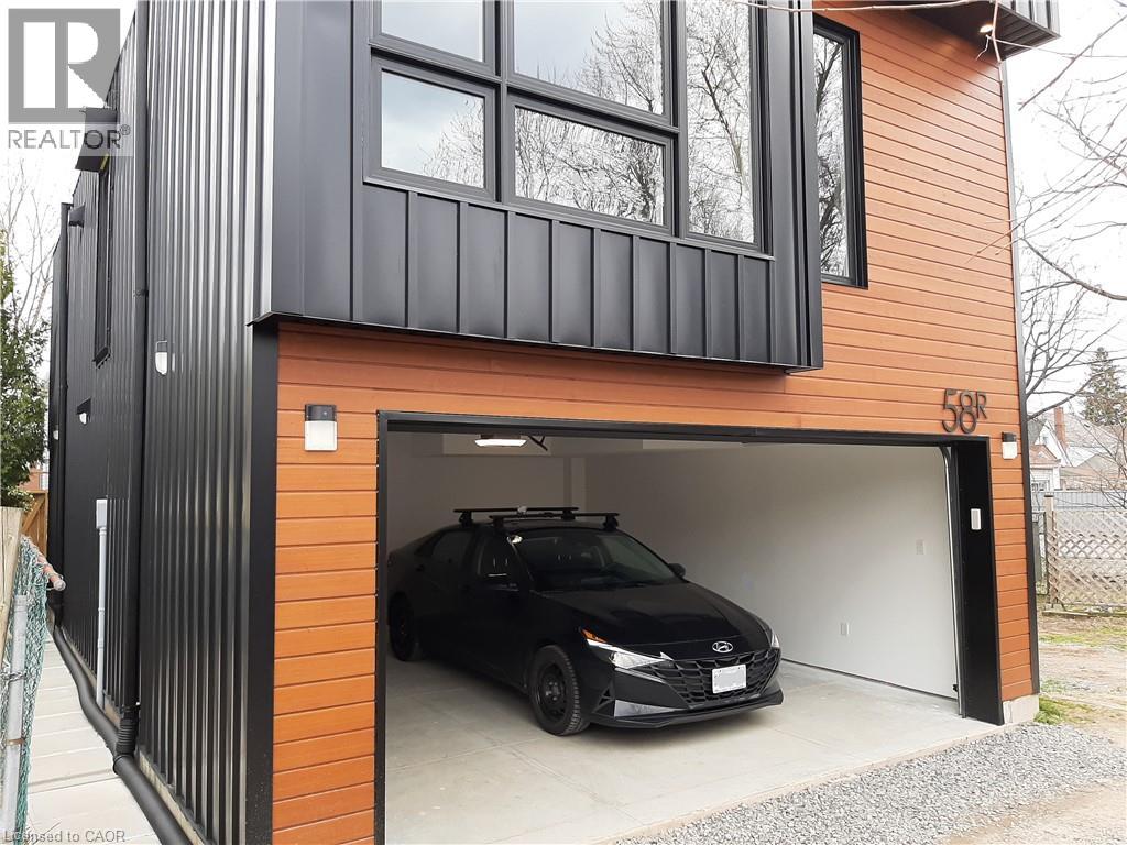 58 East 24th Street Unit# Laneway, Hamilton, Ontario  L8V 2X7 - Photo 3 - 40810282