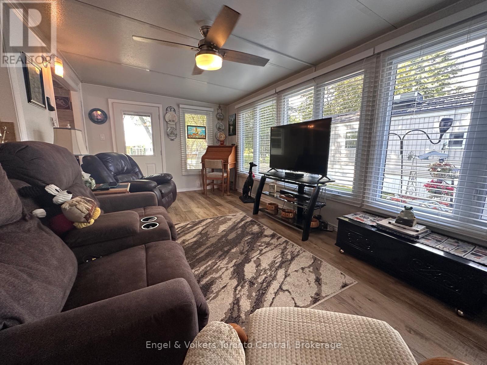 L 76 - 7489 Sideroad 5 E, Wellington North, Ontario  N0G 2L0 - Photo 18 - X12863986