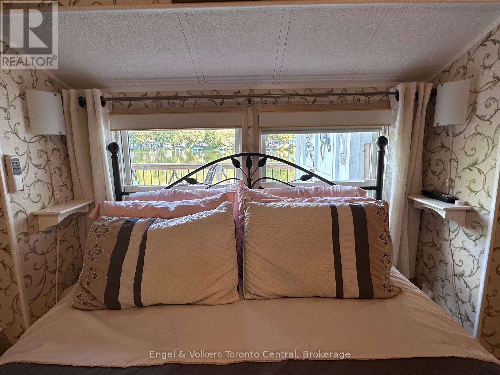 L 76 - 7489 Sideroad 5 E, Wellington North, Ontario  N0G 2L0 - Photo 28 - X12863986