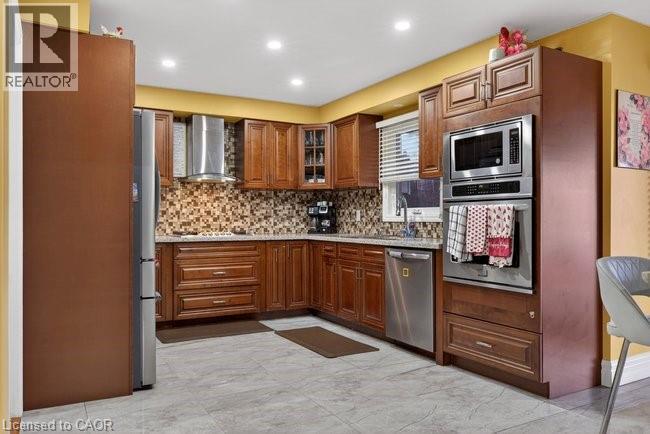 15 Talia Court, Hamilton, Ontario  L8E 4X8 - Photo 11 - 40810788