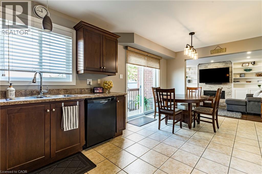 28 Springbreeze Heights, Hamilton, Ontario  L8E 0A4 - Photo 11 - 40810492