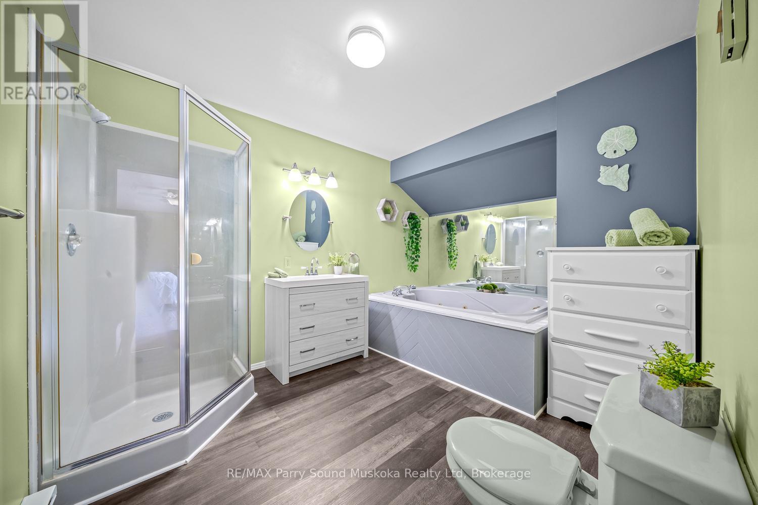 258 Lakeside Trail, Magnetawan, Ontario  P0A 1P0 - Photo 29 - X12864604