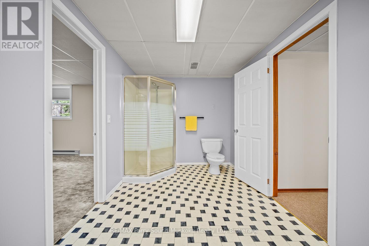 258 Lakeside Trail, Magnetawan, Ontario  P0A 1P0 - Photo 38 - X12864604