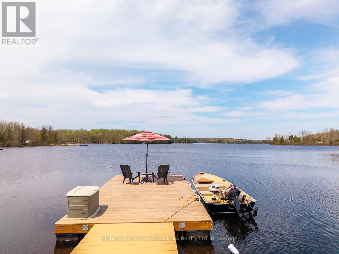 258 Lakeside Trail, Magnetawan, Ontario  P0A 1P0 - Photo 6 - X12864604