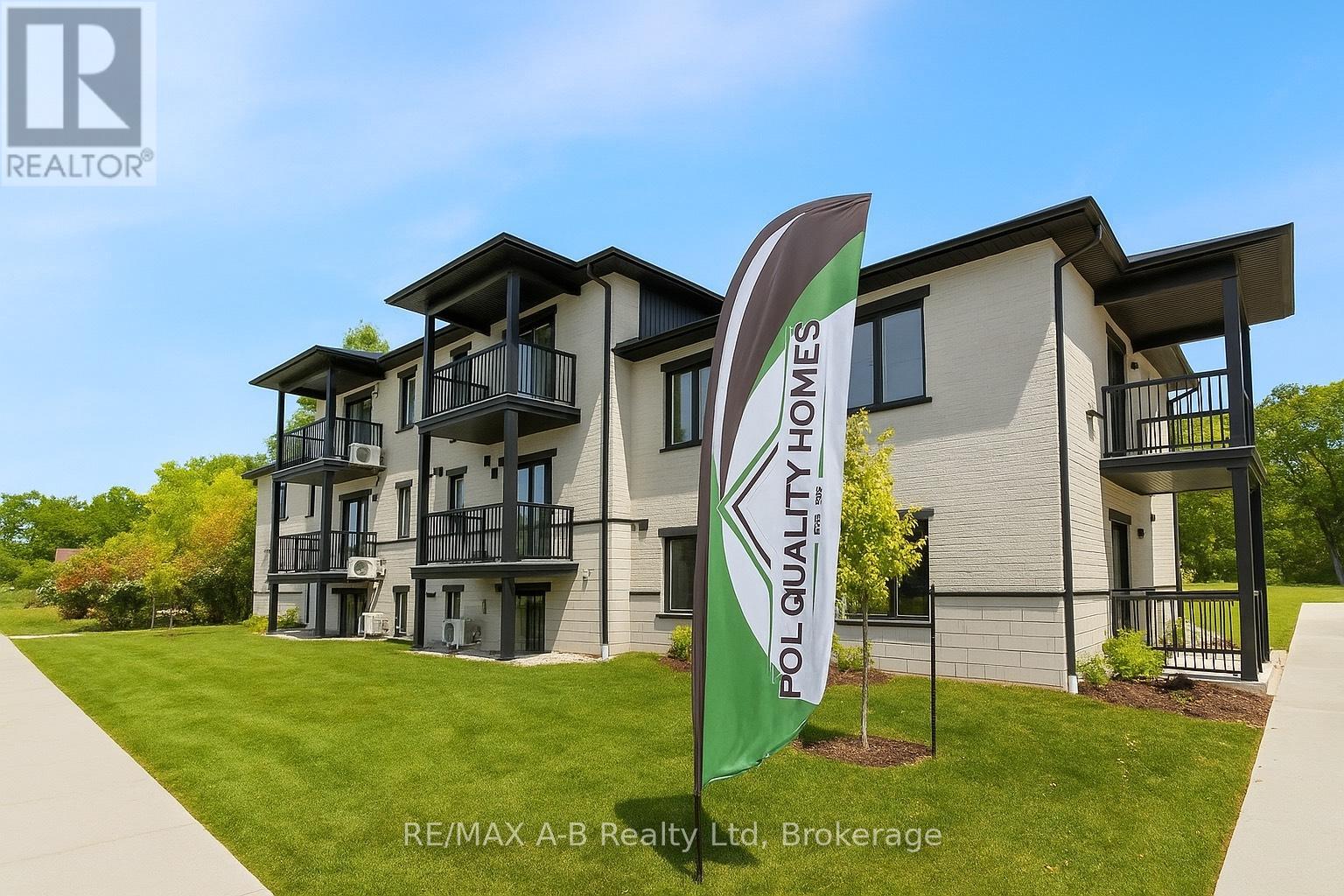 428 QUEEN STREET, St. Marys, Ontario