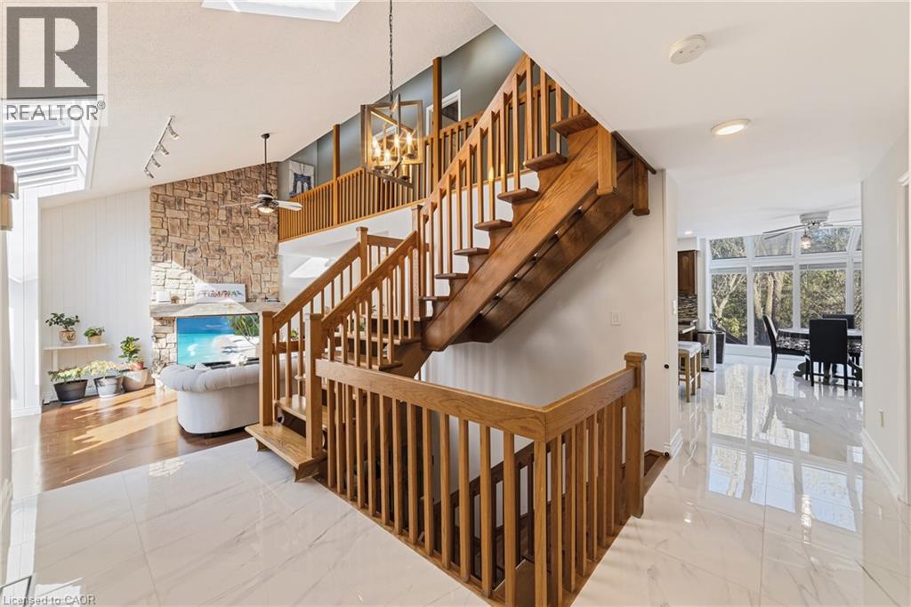 39 Templer Drive, Ancaster, Ontario  L9G 3X7 - Photo 4 - 40810366