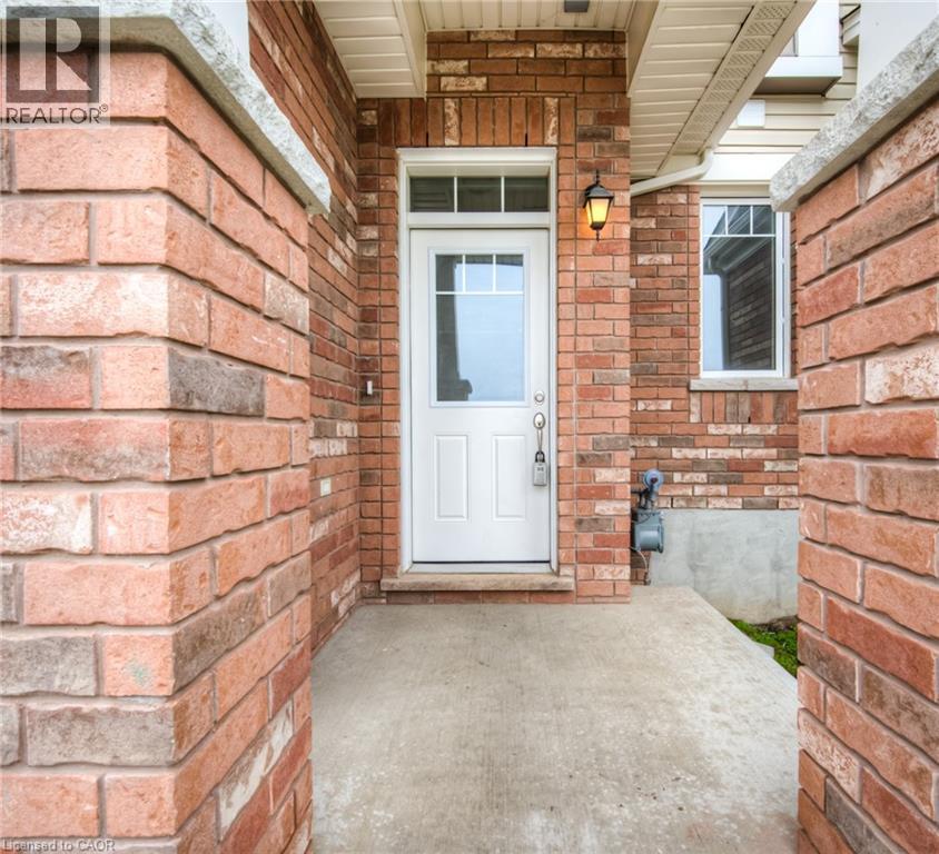36 Arbourview Crescent, Kitchener, Ontario  N2R 1R4 - Photo 4 - 40810254