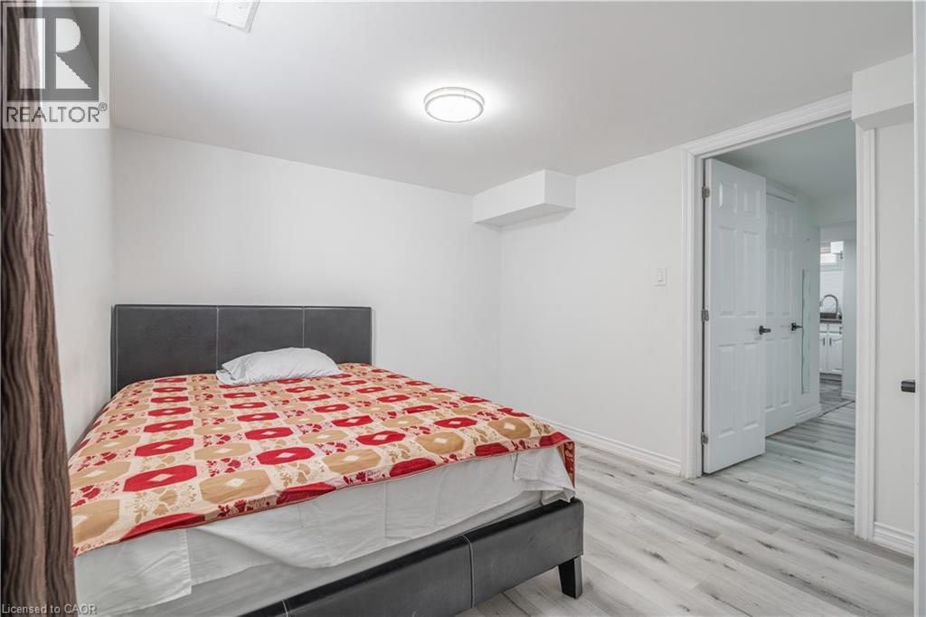 404 Stone Church Road E Unit# Lower, Hamilton, Ontario  L9B 2A1 - Photo 11 - 40811047