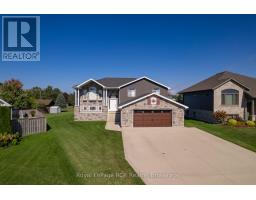 54 LAKEFIELD DRIVE, Kincardine, Ontario