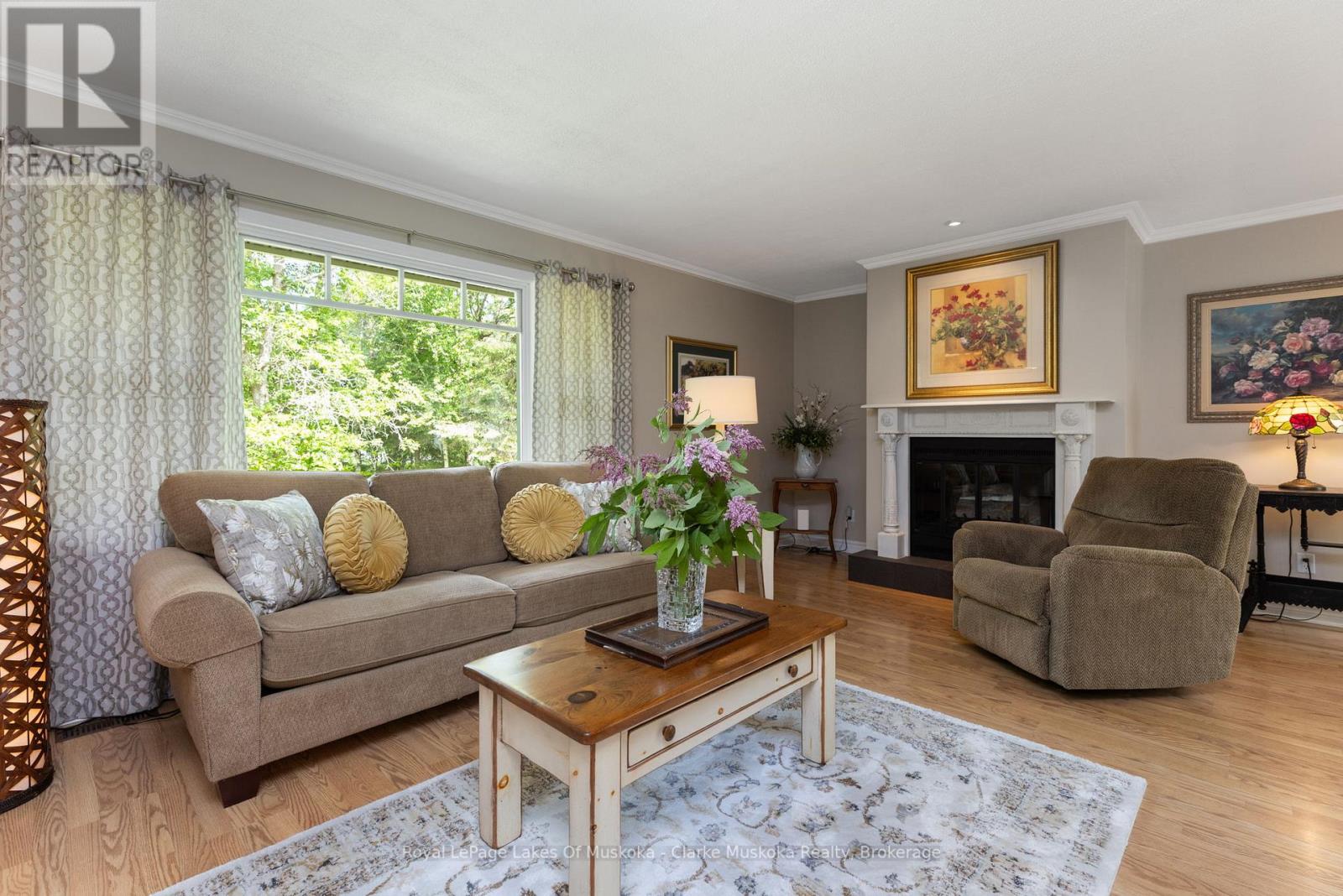 43 Maple St, Seguin, Ontario  P0C 1J0 - Photo 13 - X12866692