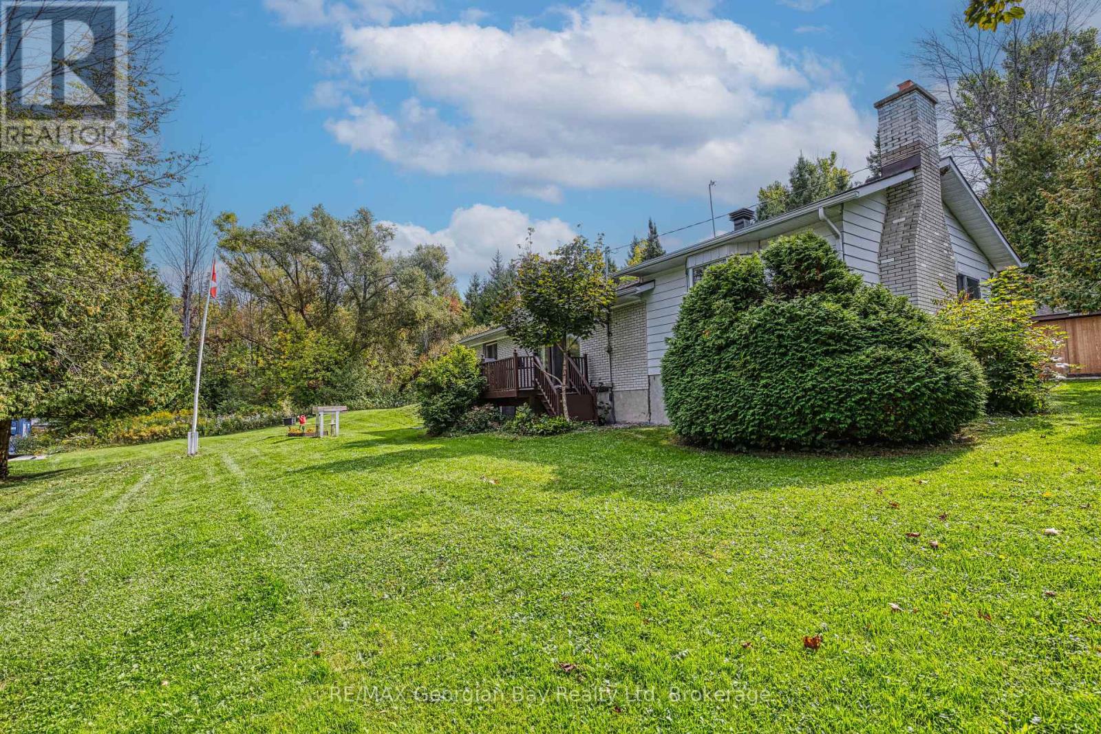 2407 Rumney Road, Tay, Ontario  L4R 4K3 - Photo 2 - S12867874