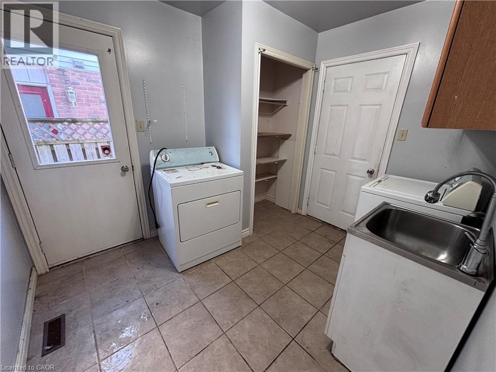 15 Strada Boulevard, St. Catharines, Ontario  L2S 3L6 - Photo 14 - 40811138