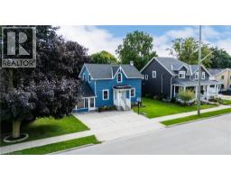 37 DECEW Street W, Tavistock, Ontario