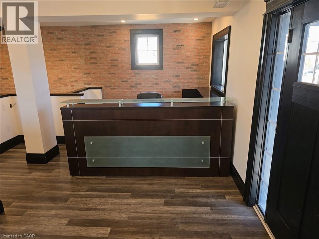 226 Samuelson Street, Cambridge, Ontario  N1R 1K8 - Photo 2 - 40811032