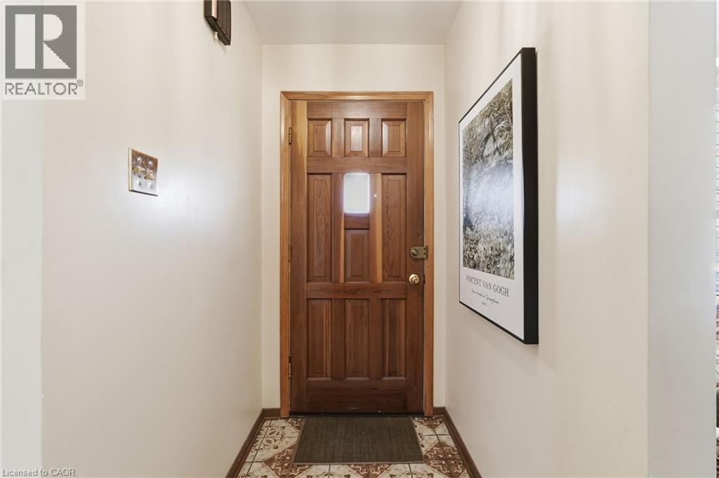 256 Whitney Avenue, Hamilton, Ontario  L8S 2G8 - Photo 5 - 40811258