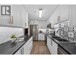 6 NIAGARA Street Unit# 208, Grimsby, Ontario