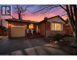 362 PEPPER Drive, Burlington, Ontario