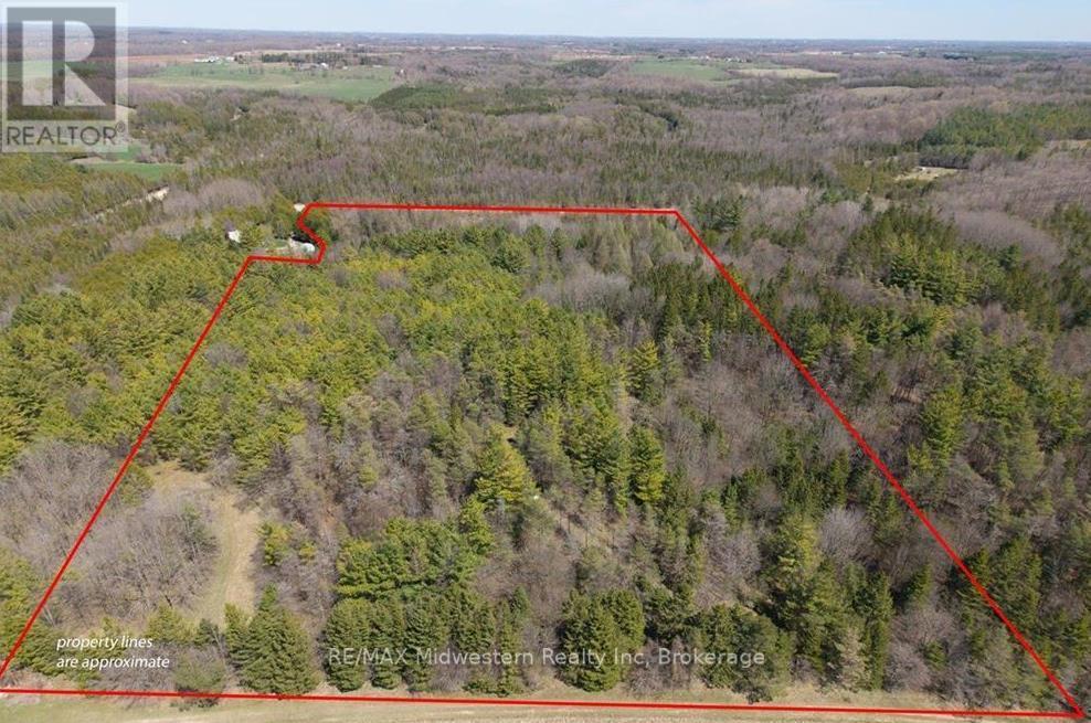 9892 Ski Road, Minto, Ontario  N0G 1M0 - Photo 4 - X12872058