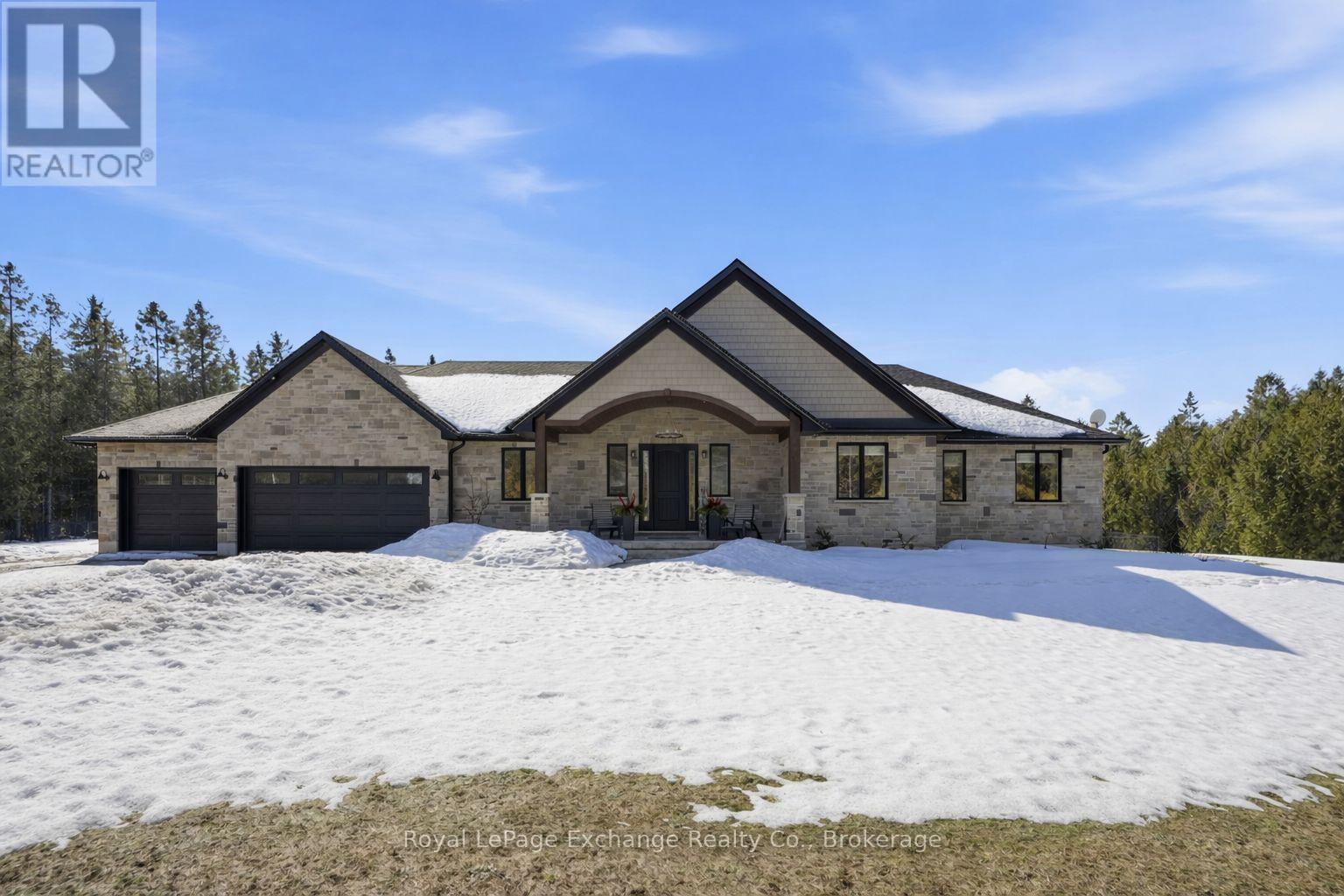 185 LOUISE CREEK CRESCENT, West Grey, Ontario