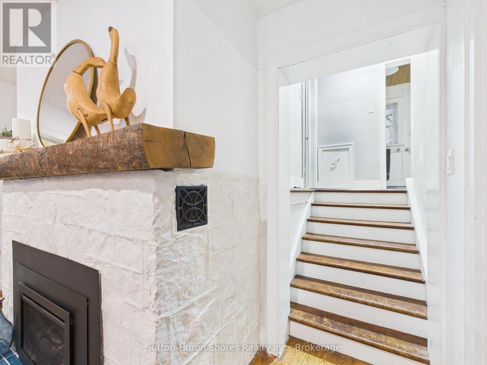 669 Louis Street, Saugeen Shores, Ontario  N0H 2C4 - Photo 16 - X12874376