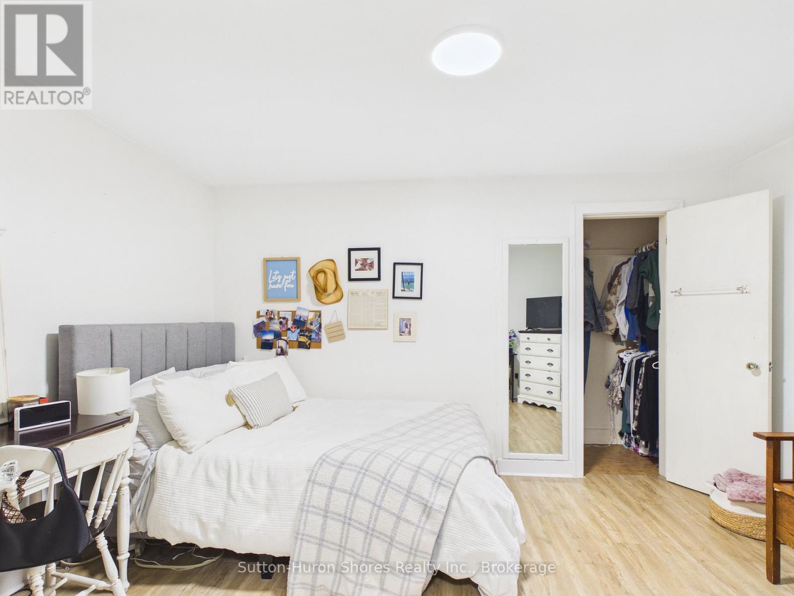 669 Louis Street, Saugeen Shores, Ontario  N0H 2C4 - Photo 18 - X12874376