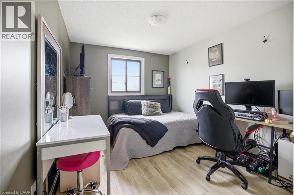 733 Breakwater Crescent, Waterloo, Ontario  N2K 4H8 - Photo 22 - 40810786