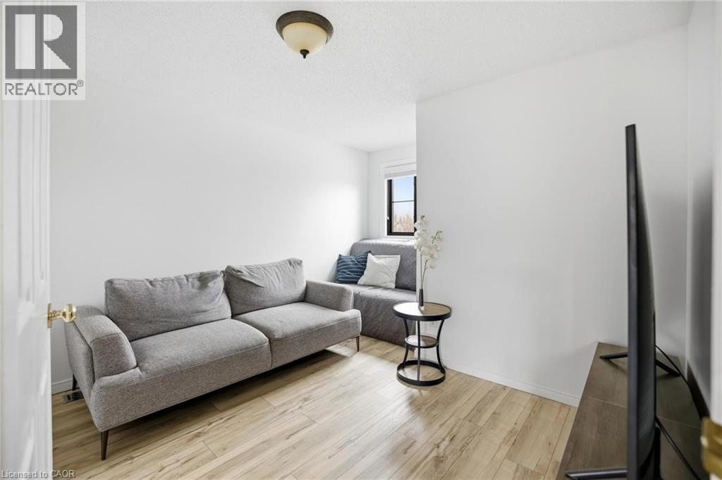 733 Breakwater Crescent, Waterloo, Ontario  N2K 4H8 - Photo 23 - 40810786