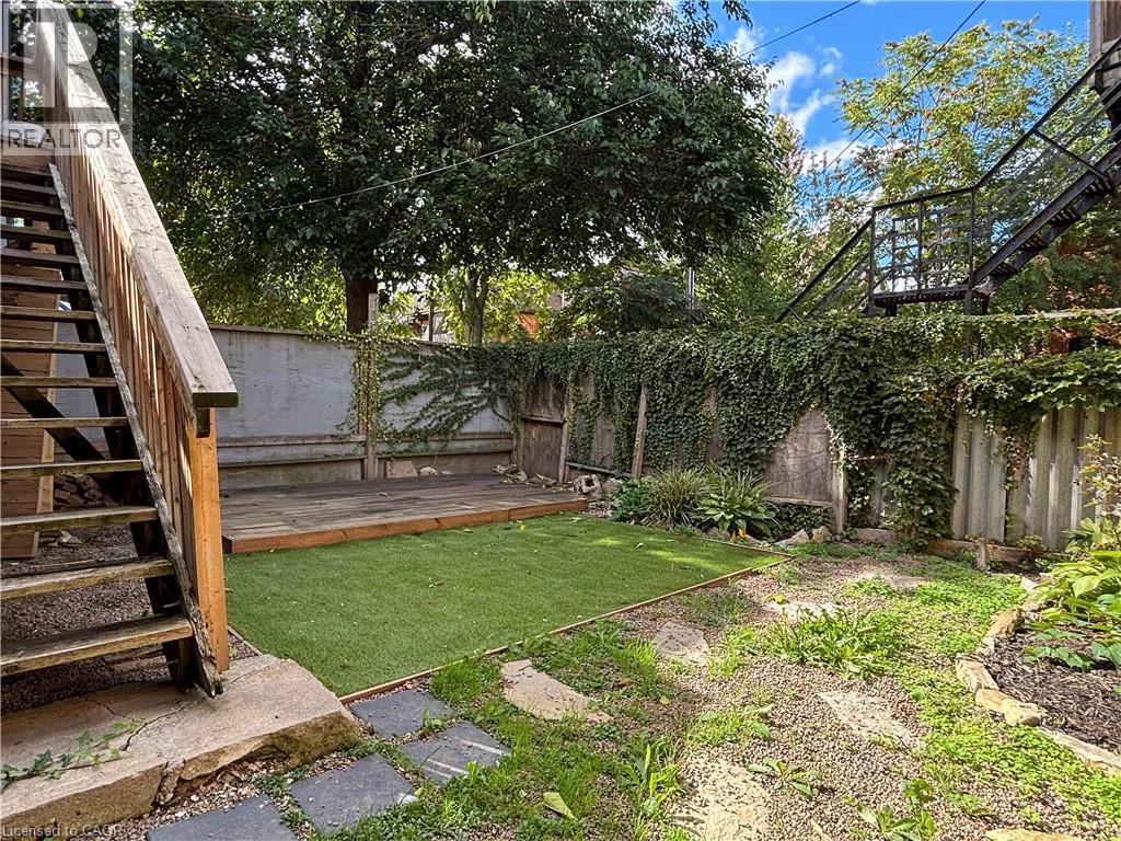 76 Wentworth Street S Unit# 2, Hamilton, Ontario  L8N 2Y9 - Photo 16 - 40811700