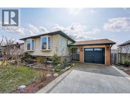 9 SIDARE Court, Grimsby, Ontario