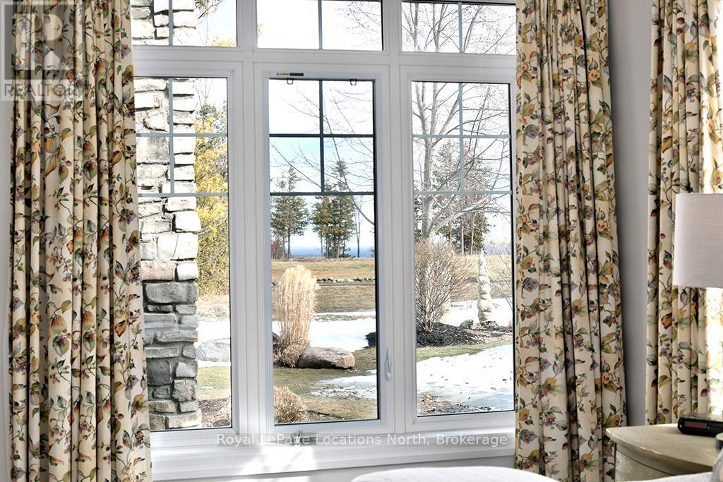 153 East Ridge Drive, Blue Mountains, Ontario  N0H 2P0 - Photo 16 - X12874580