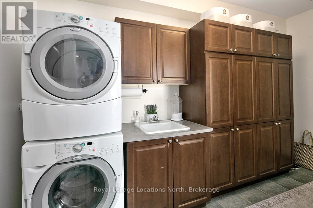 153 East Ridge Drive, Blue Mountains, Ontario  N0H 2P0 - Photo 22 - X12874580