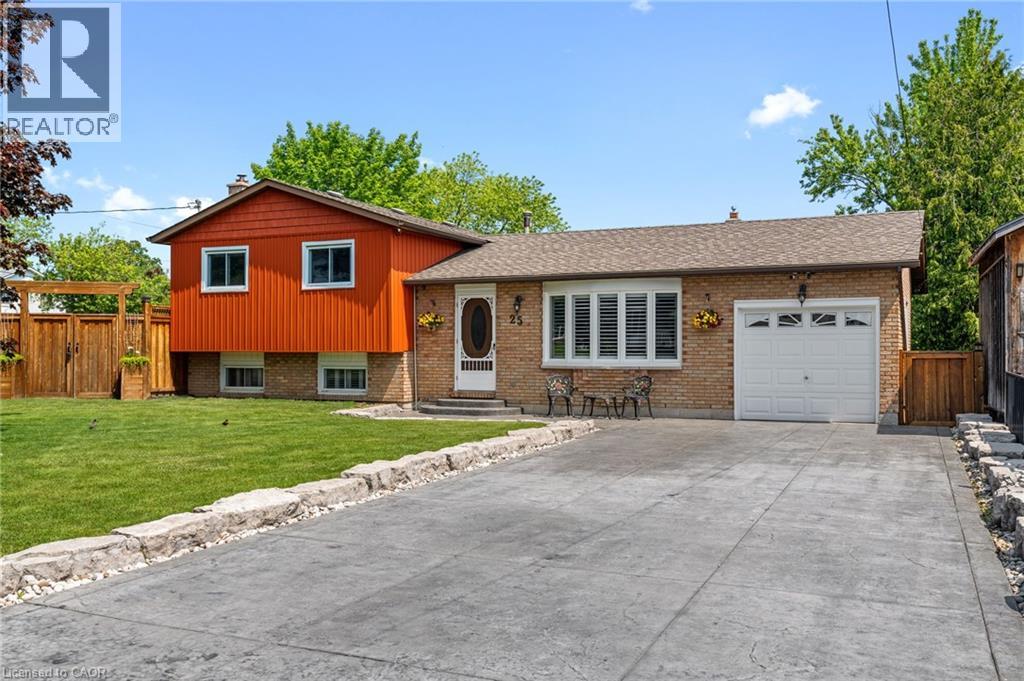 25 Burke Drive, Caledonia, Ontario  N3W 1C3 - Photo 7 - 40811717